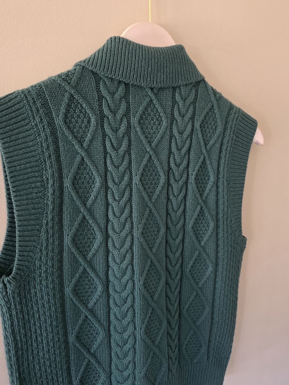 Sunday Best XS Coastal Cottagecore Fisherman Cable Knit Merino Wool Blend Vest - Picture 12 of 15